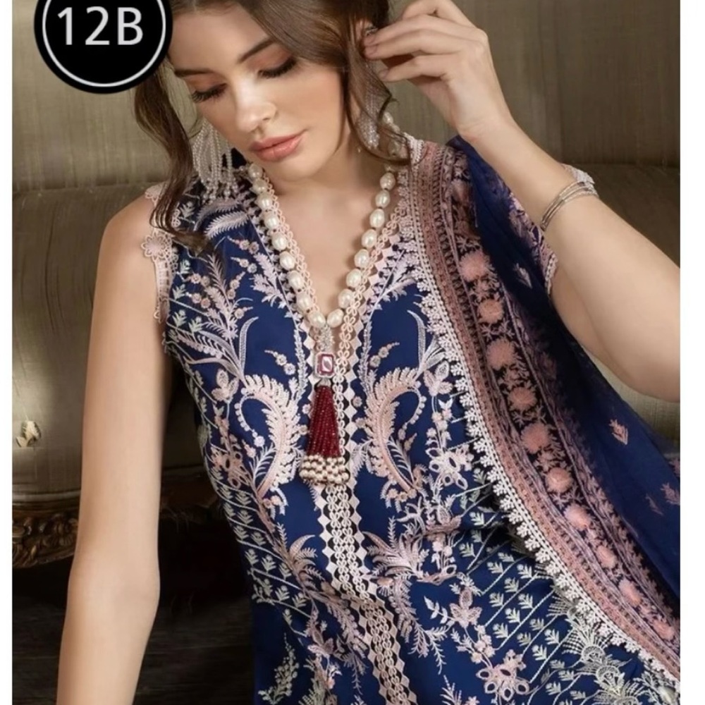 New Gorgeous Sobia Nazir Lawn Suit, Pakistani, Indian ethnic Salwar - Picture 2 of 8